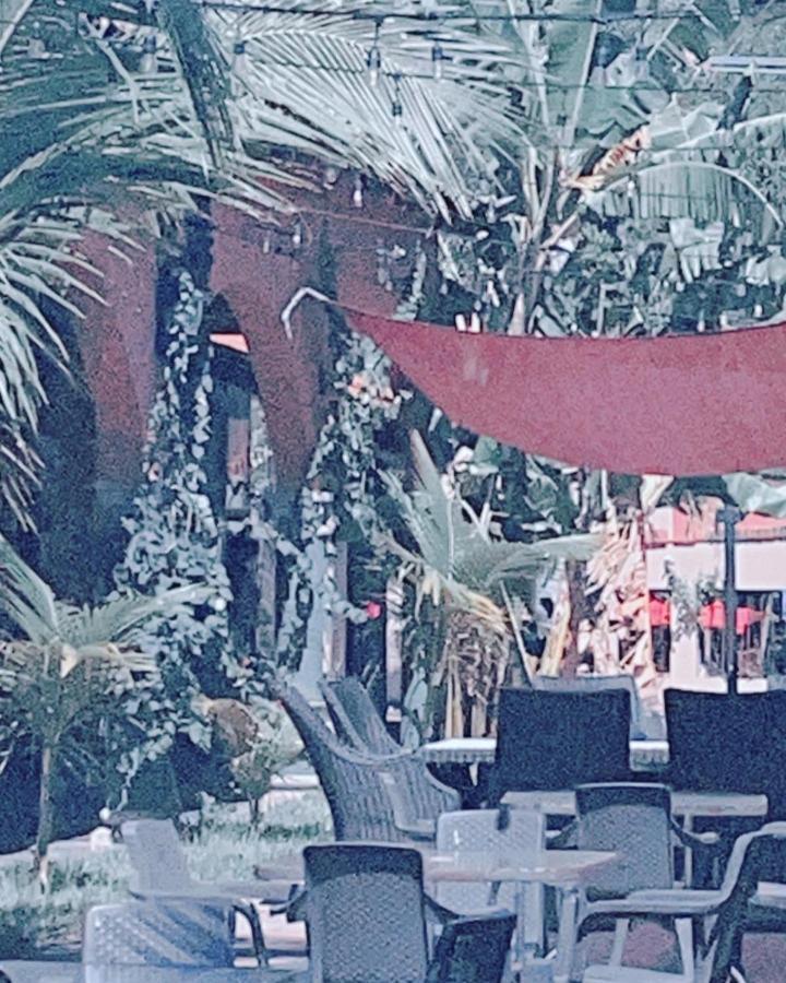 Sambo Mambo Beach Hotel إل كوكو المظهر الخارجي الصورة