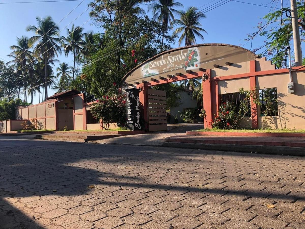 Sambo Mambo Beach Hotel إل كوكو المظهر الخارجي الصورة